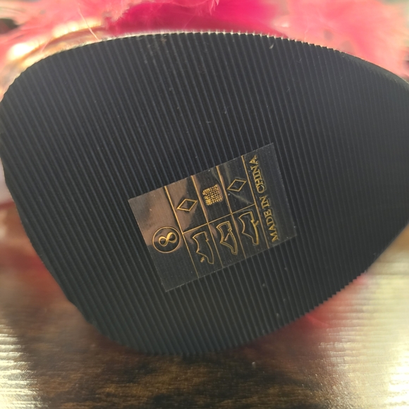 Never Worn Feathered Pleaser boots - Picture 7 of 11